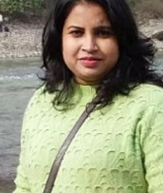 Successful student from Broadway Infosys Miss. Madhu Shah