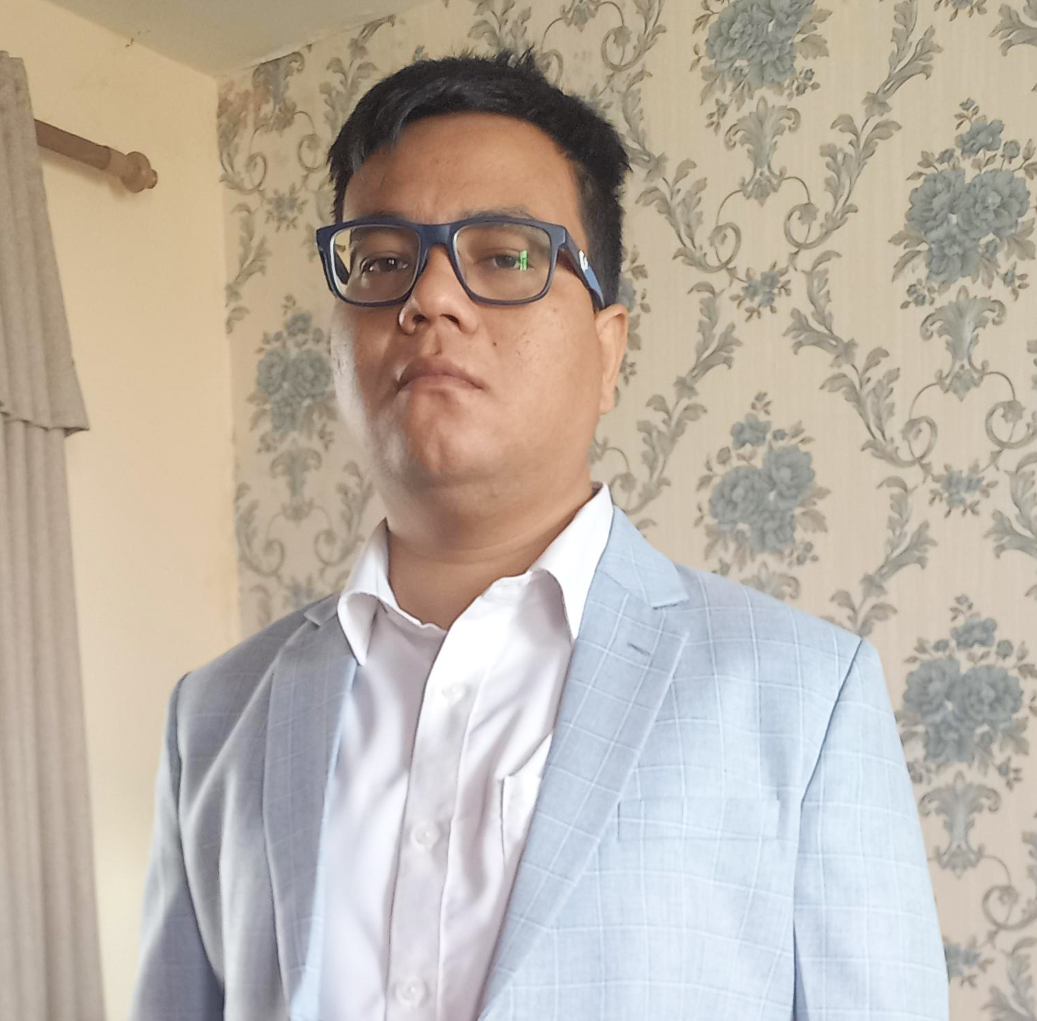 Successful student from Broadway Infosys Mr. ⁨Rajeev Sapkota