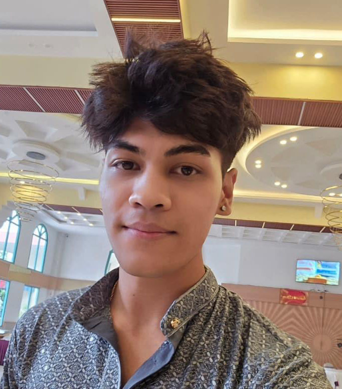 https://broadwayeducation.edu.np/Successful student from Broadway Infosys Mr. Aayush Karanjit